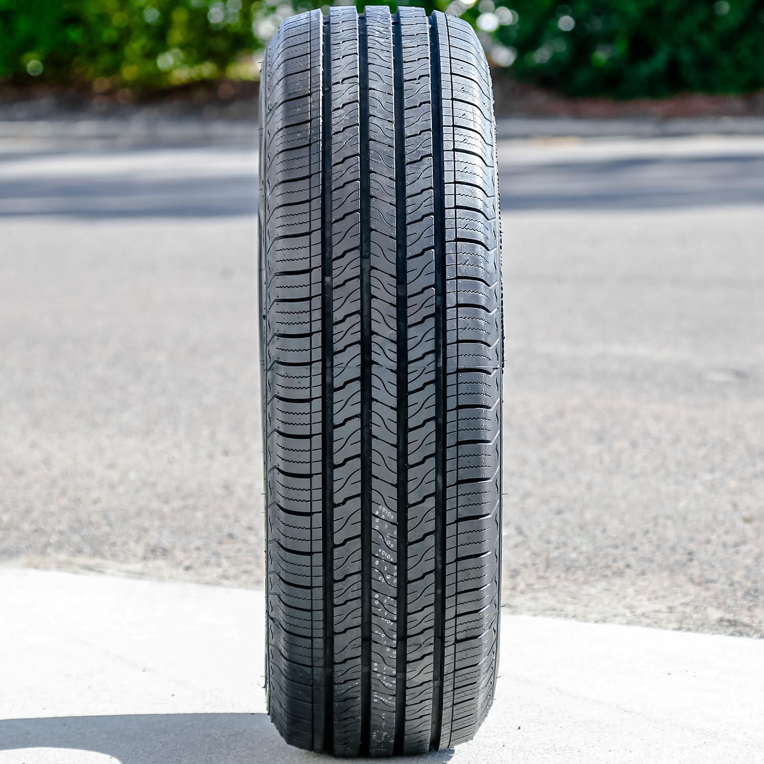 1737017455_Aresta-ZG02-All-Season-TruckSUV-Touring-Radial-Tire-24575R16-2457516-24575-16-111T-Load-Range-SL-4-Ply-BSW-Black-Side-Wall-UTQG-500AA.jpg